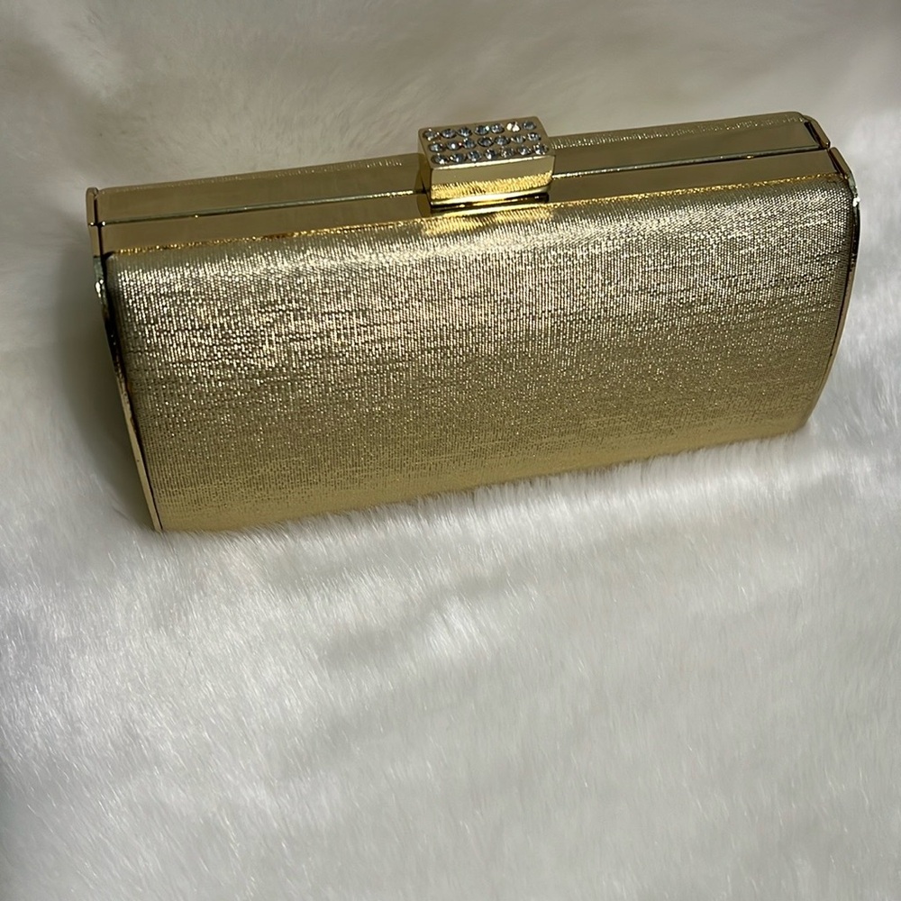 Gold Metallic Fabric & Metal Evening Clutch with Detachable Chain